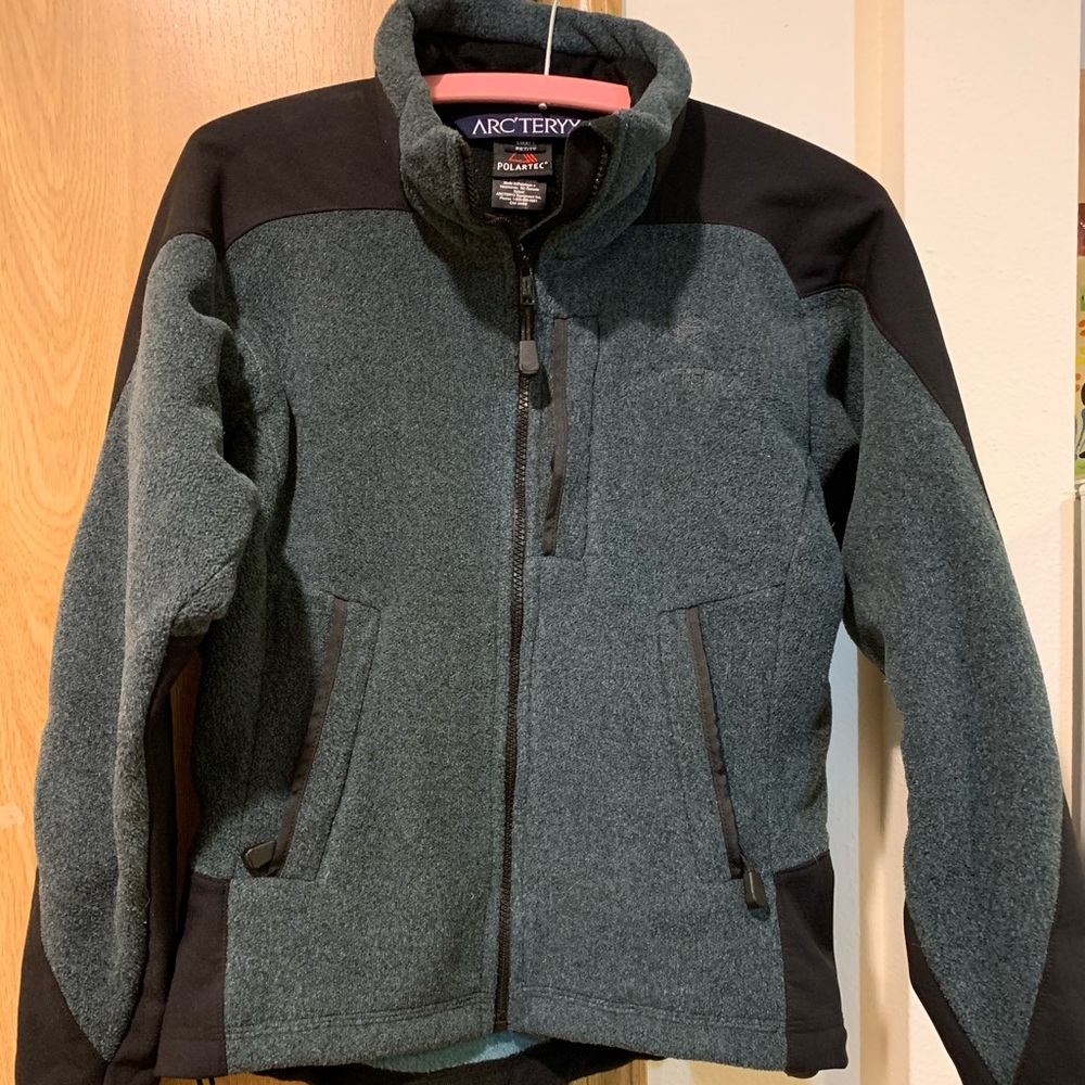 Women’s Arcteryx polartec fleece jacket